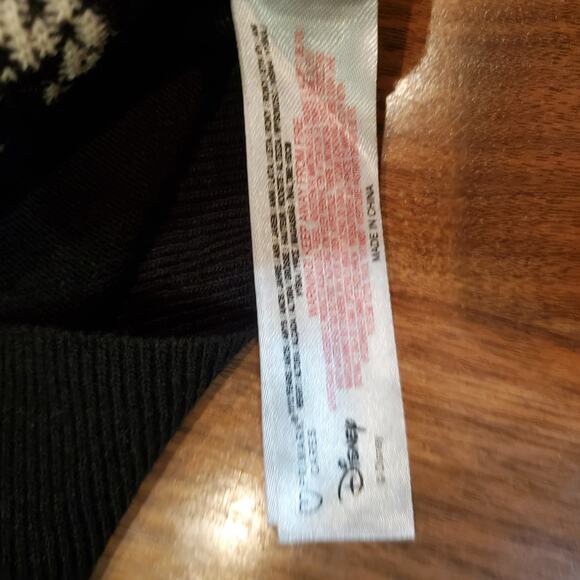 Disney Nightmare Before Christmas Sweater Youth 11–12 - Picture 4 of 6